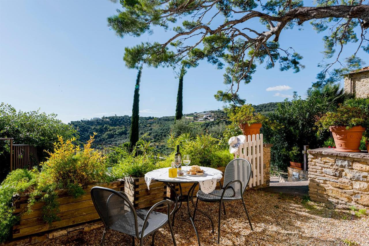 Uliveto Saglietto Agriturismo A Poggi Apartments อิมเปรีอา ภายนอก รูปภาพ