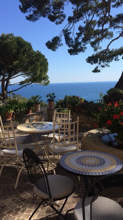 Uliveto Saglietto Agriturismo A Poggi Apartments อิมเปรีอา ภายนอก รูปภาพ