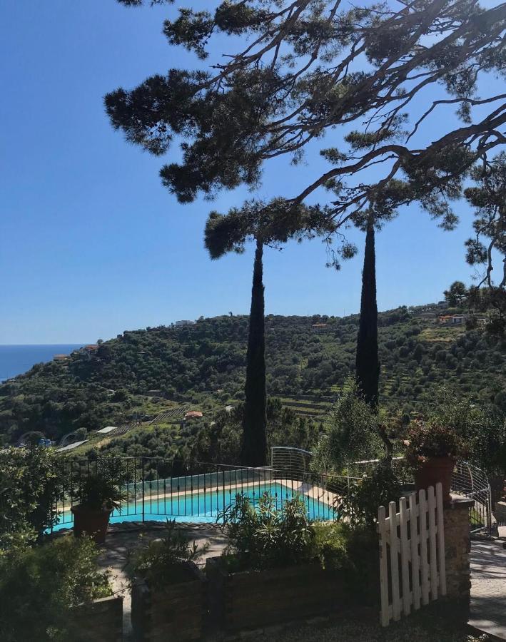 Uliveto Saglietto Agriturismo A Poggi Apartments อิมเปรีอา ภายนอก รูปภาพ